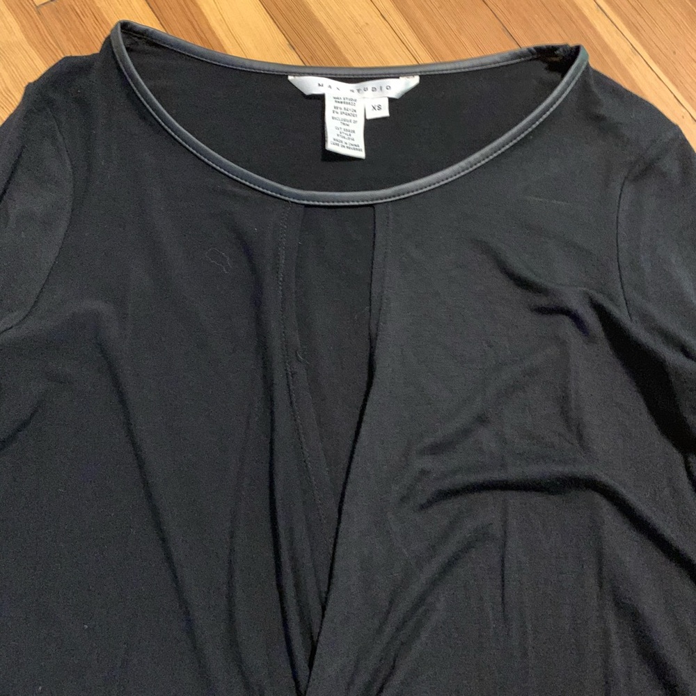 Keyhole blouse - Picture 3 of 7